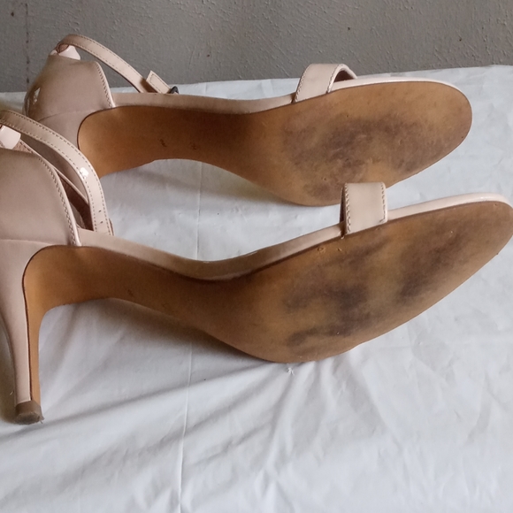 Halogen Shoes - Picture 6 of 6